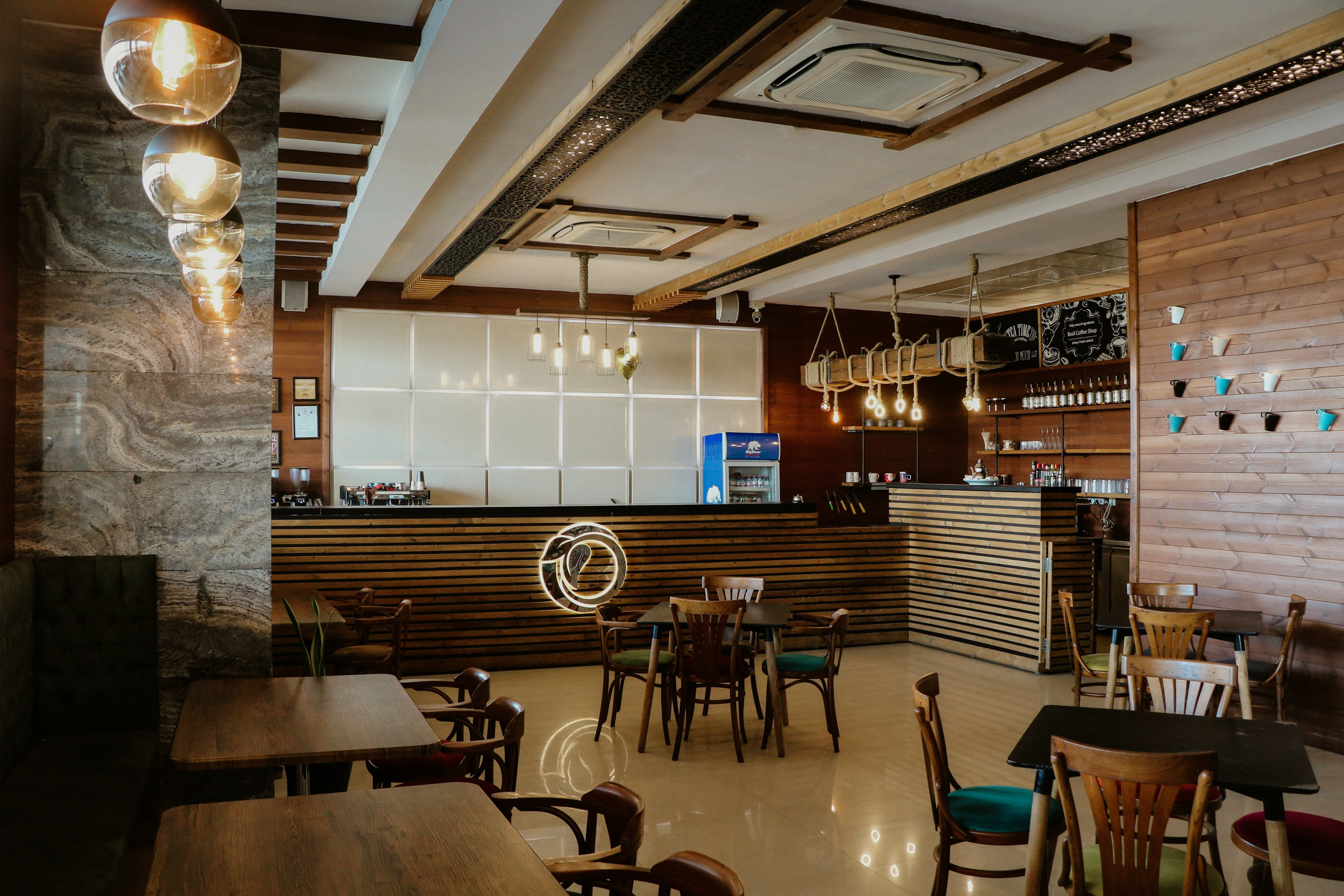 Your Ultimate Mobile Office: Work Anywhere, Comfortably