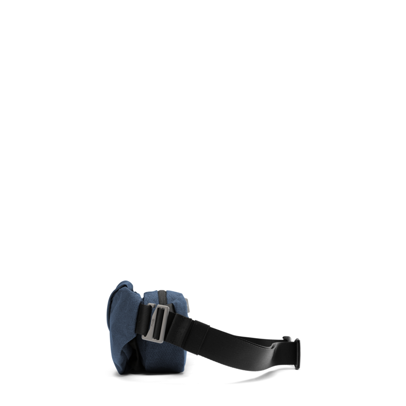 R0 Radiant Chest Bag